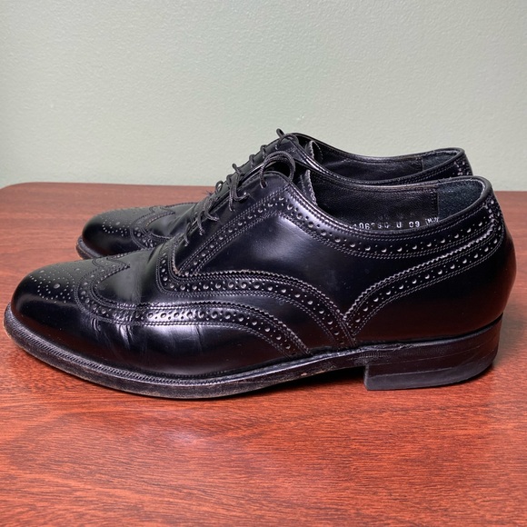 Florsheim | LEXINGTON Wingtip Oxford Black - 7.5 - Picture 4 of 11